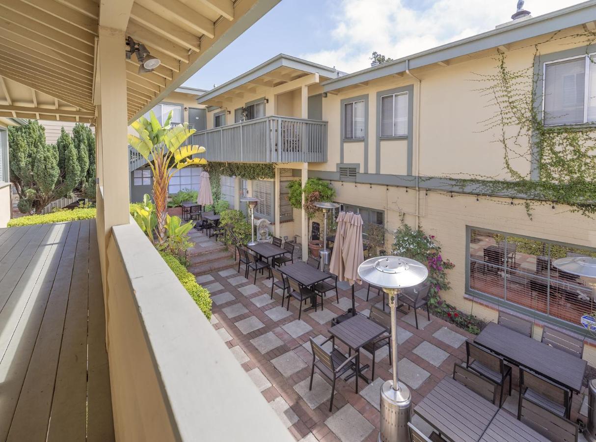 3797 Pine Place Apts Appartement Carmel-by-the-Sea Buitenkant foto